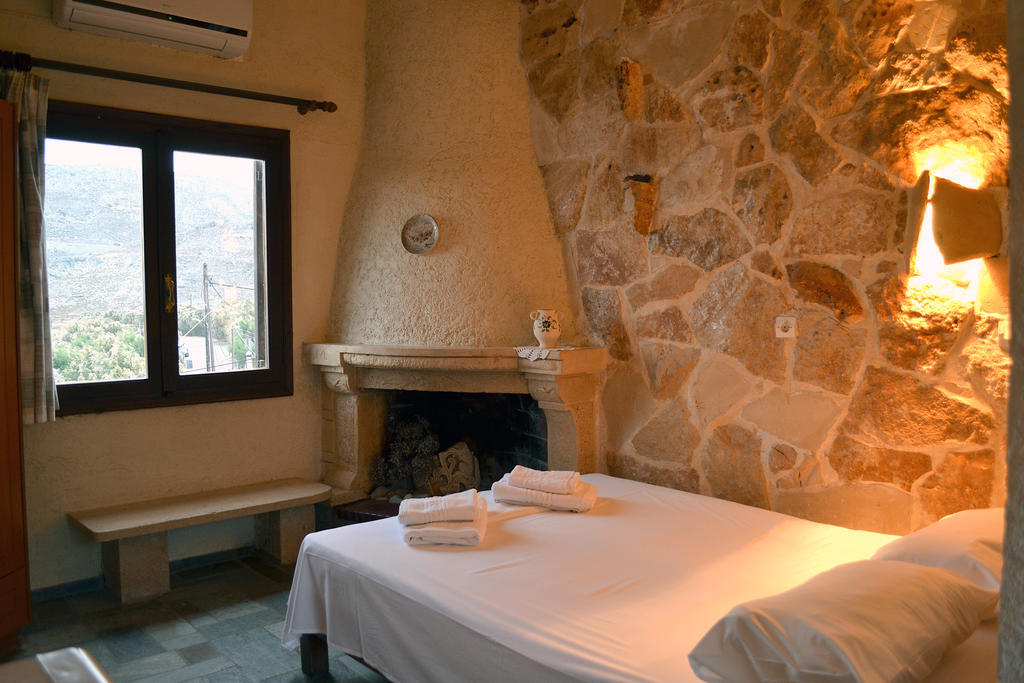 Athena Rooms Káto Zákros Szoba fotó